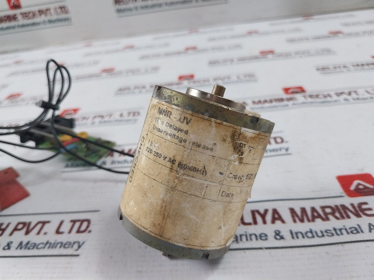 Merlin Gerin Schneider Electric Mnr-uv Time Delayed Undervoltage Release 220/250