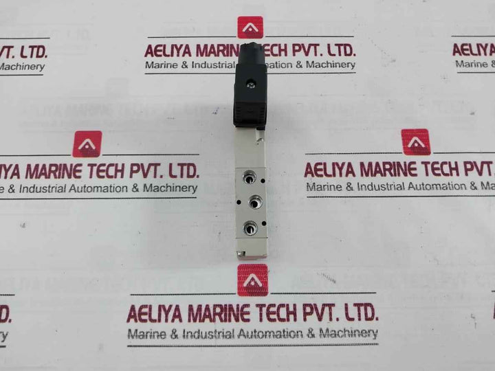 Metal Work Pneumatic 7010021100 Solenoid Valve Max 10 Bar W0215000101 24Vdc 2W