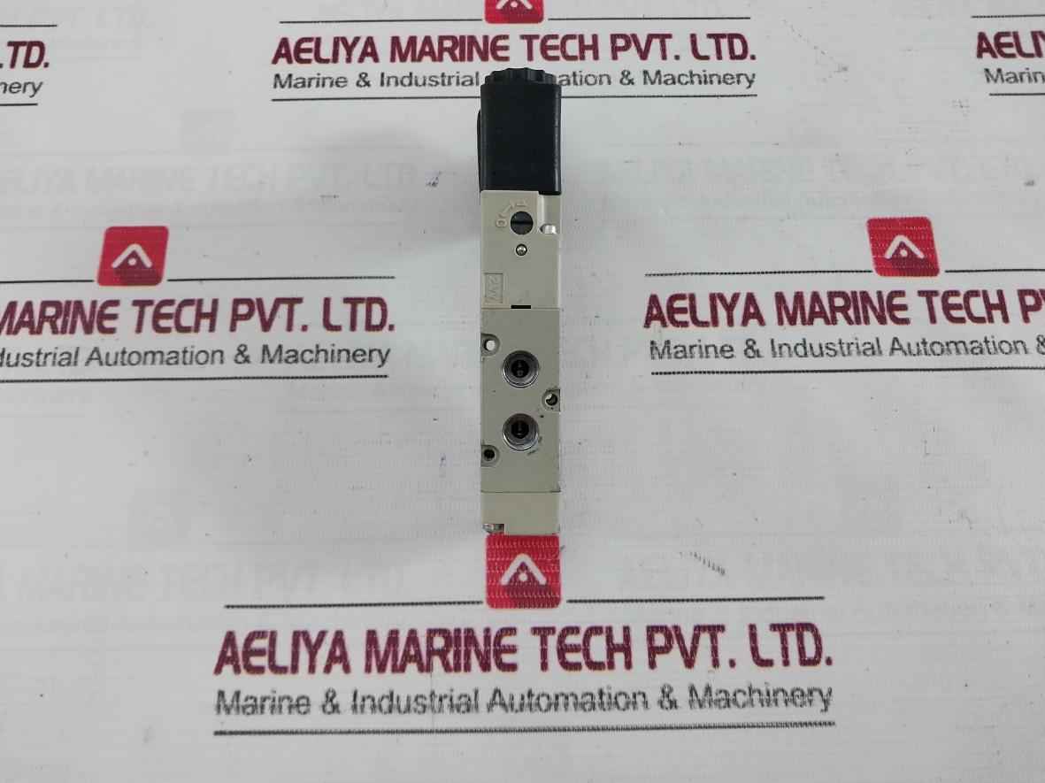 Metal Work Pneumatic 7010021100 Solenoid Valve Max 10 Bar W0215000101 24Vdc 2W