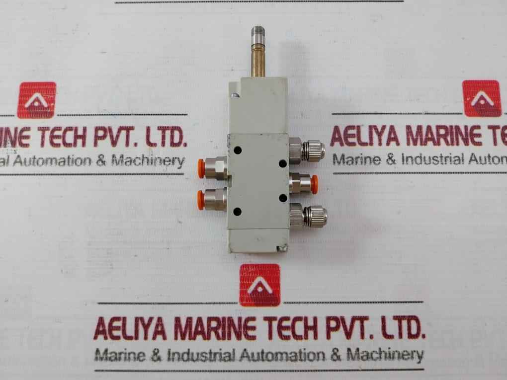 Metal Work Pneumatic 7010021 Directional Control Pneumatic Valve 10Bar 2W