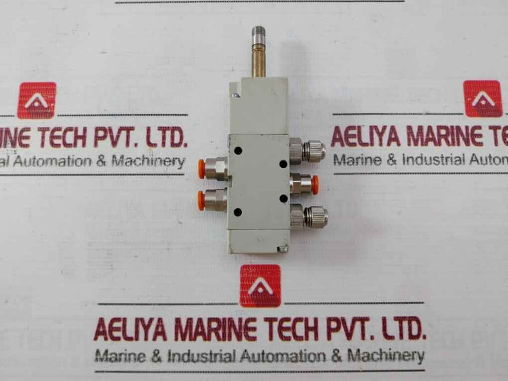 Metal Work Pneumatic 7010021 Directional Control Pneumatic Valve 10Bar 2W