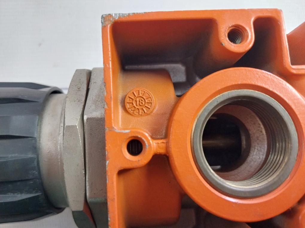 Metal Work Pneumatic Regulator 0-8 Bar 50˚C