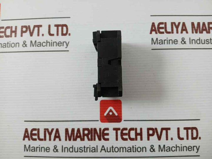 Metaltex T 11 Relay Socket
