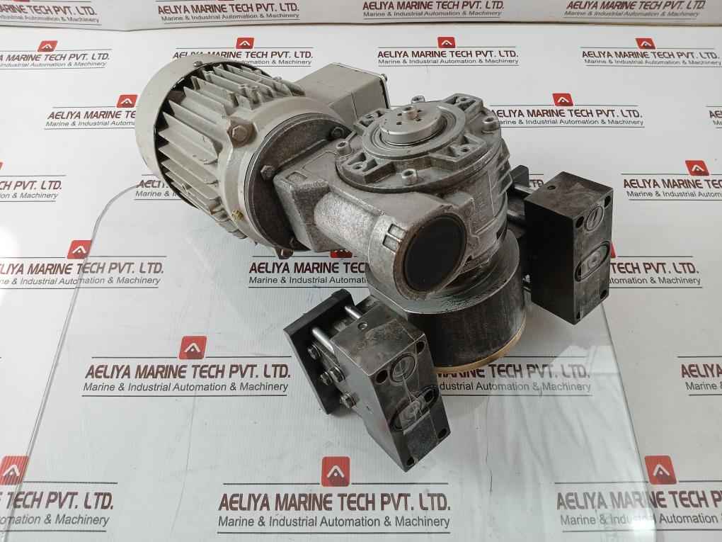 Mez 7Aa71M04K Geared Motor 50Hz 0.25 Kw Ip55 1350/Min