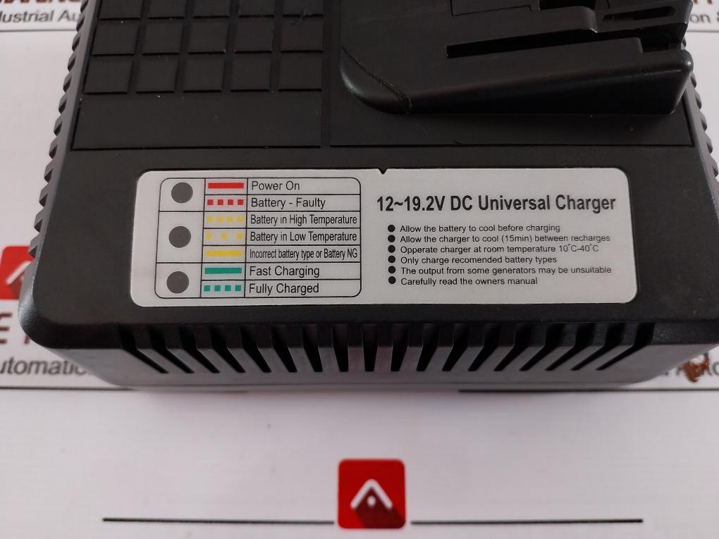 MH1902UC-1 Universal Fast Charger 12~19.2V DC AC100~240V 50/60Hz