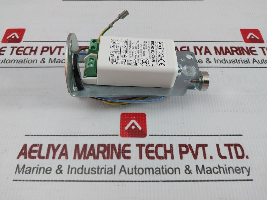 Micro-Md-500bi-Tci-Cylindrical-Ceiling-Light-Fixture-220-240v-50-60hz-4
