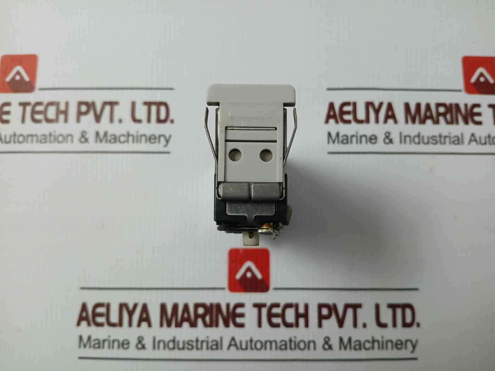 Micro 2F5101 Push-button Switch