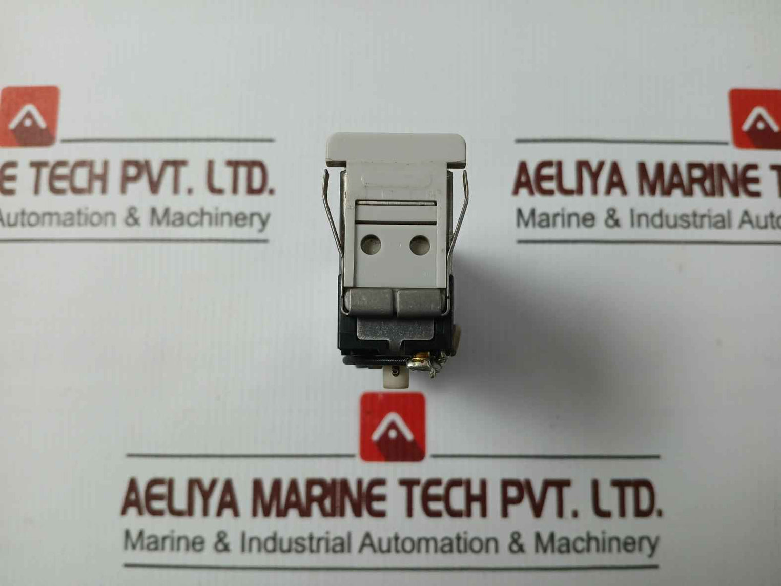 Micro 2F5101 Push-button Switch