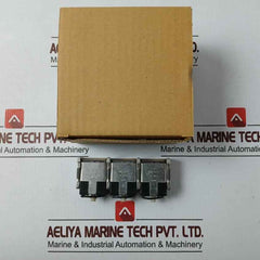 Micro 2F5101 Push Button Switch