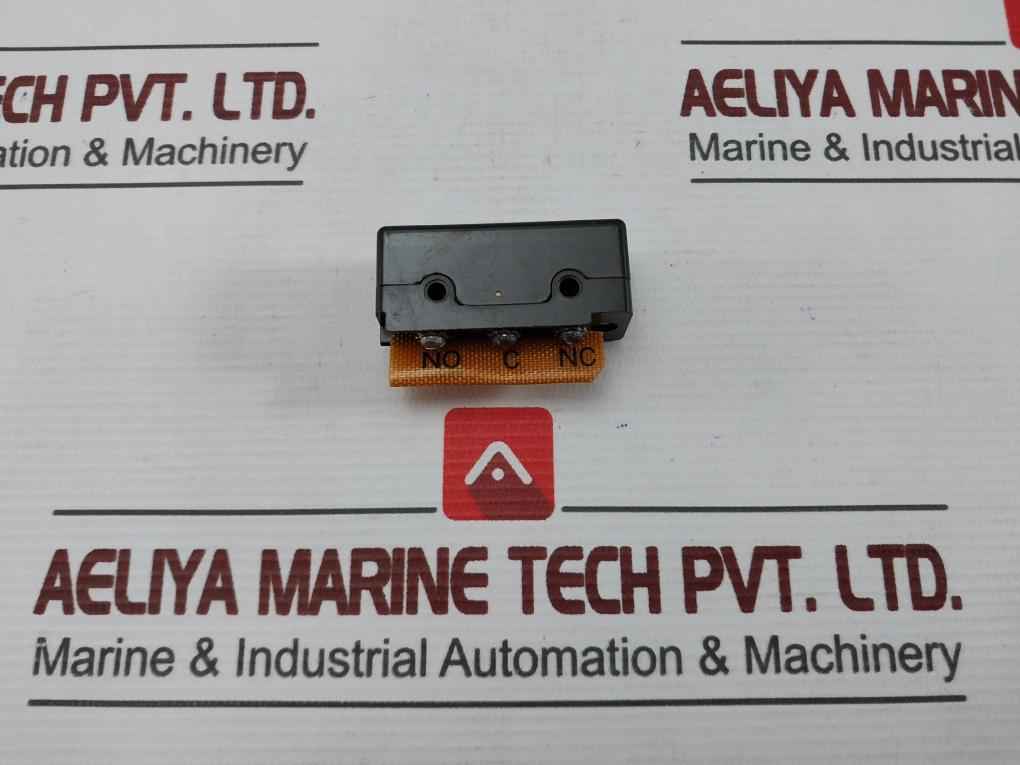 Micro Switch Dt-2R-a7 Snap Action Switch Plunger