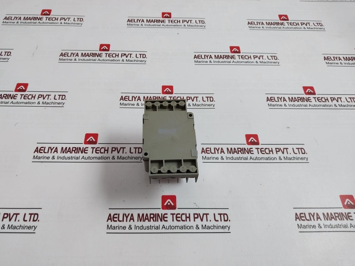 Micron 0411 Timer Delay Relay 110V 60Hz-150Sec 6A-380V, 0-2.5 Min