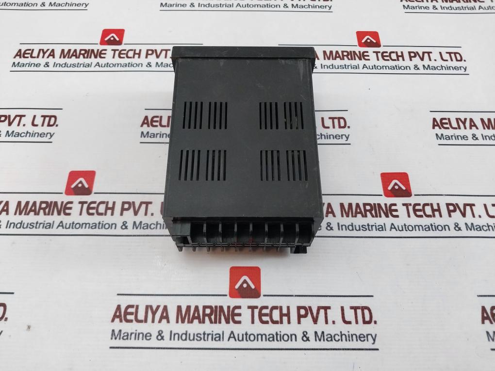 Micron Instruments 230V Ac Indicator 0~10.0˚C