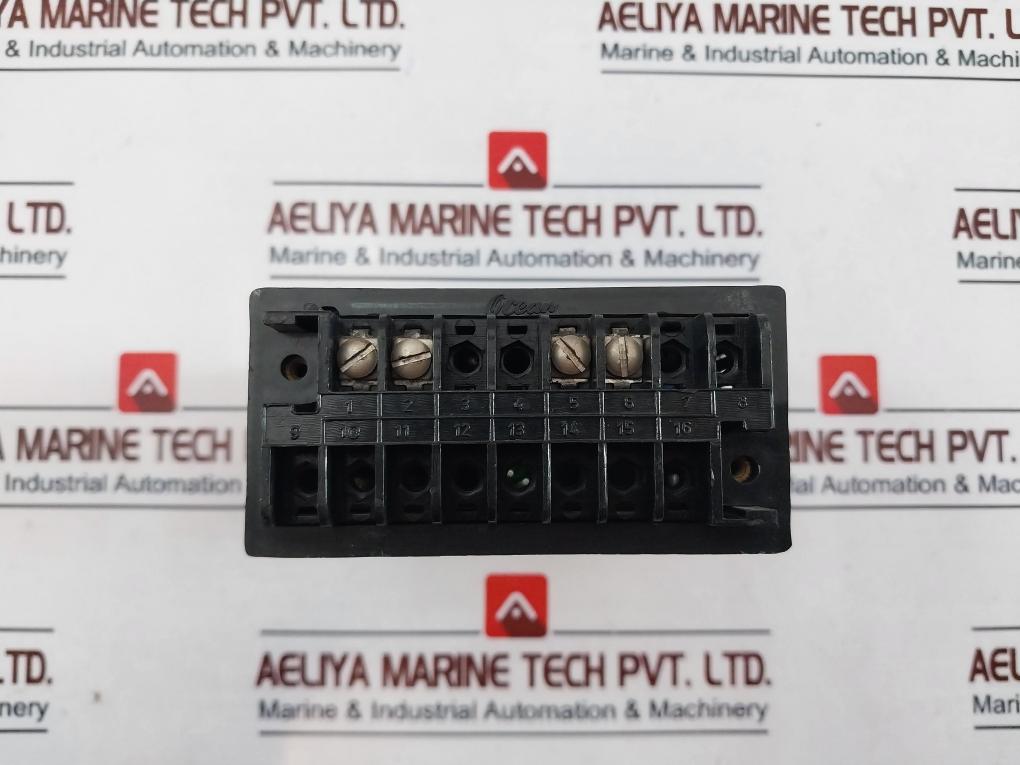 Micron Instruments 230V Ac Indicator 0~10.0˚C