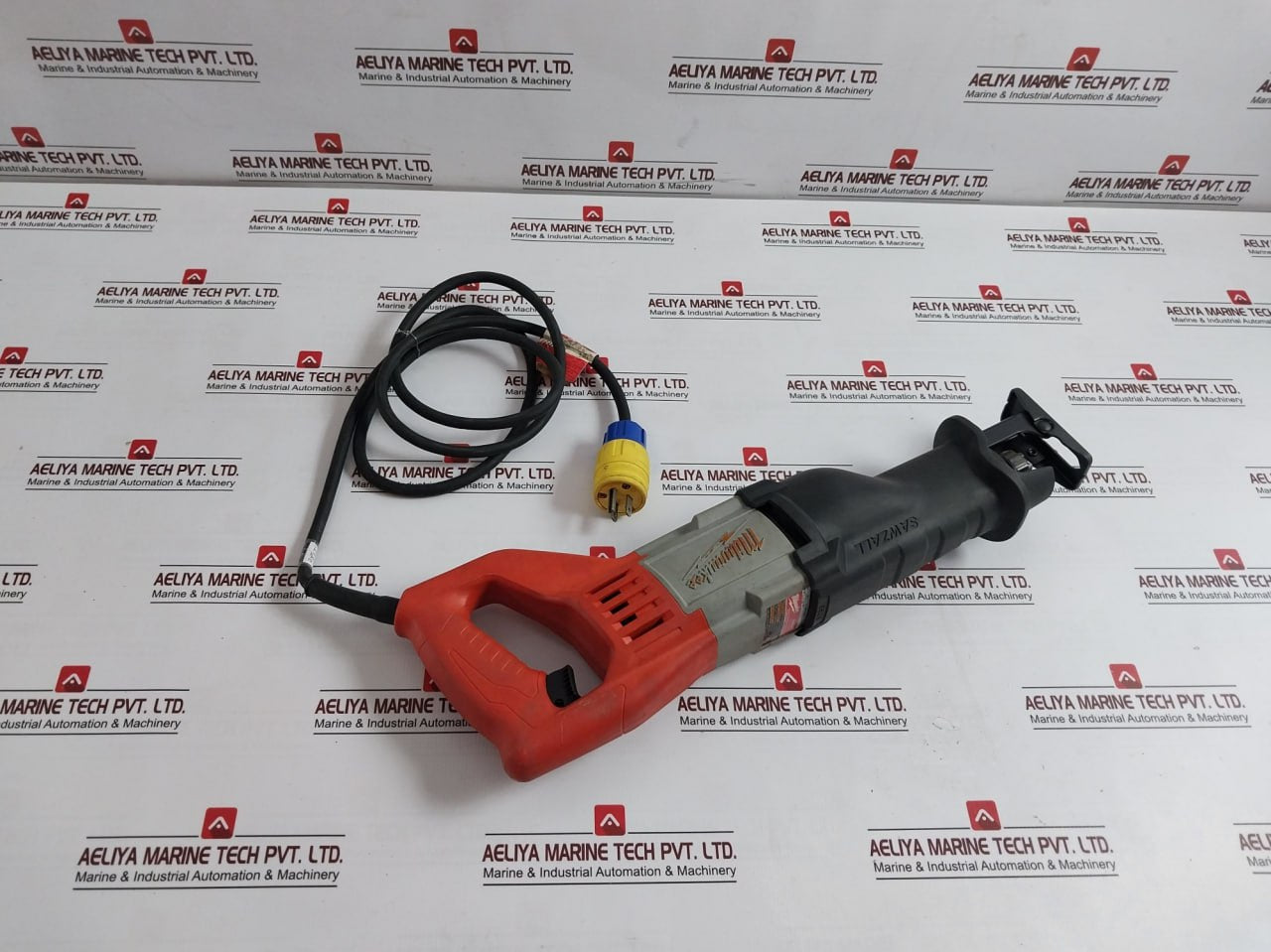 Milwaukee 6509-31 Sawzall Reciprocating Saw 12A 120V