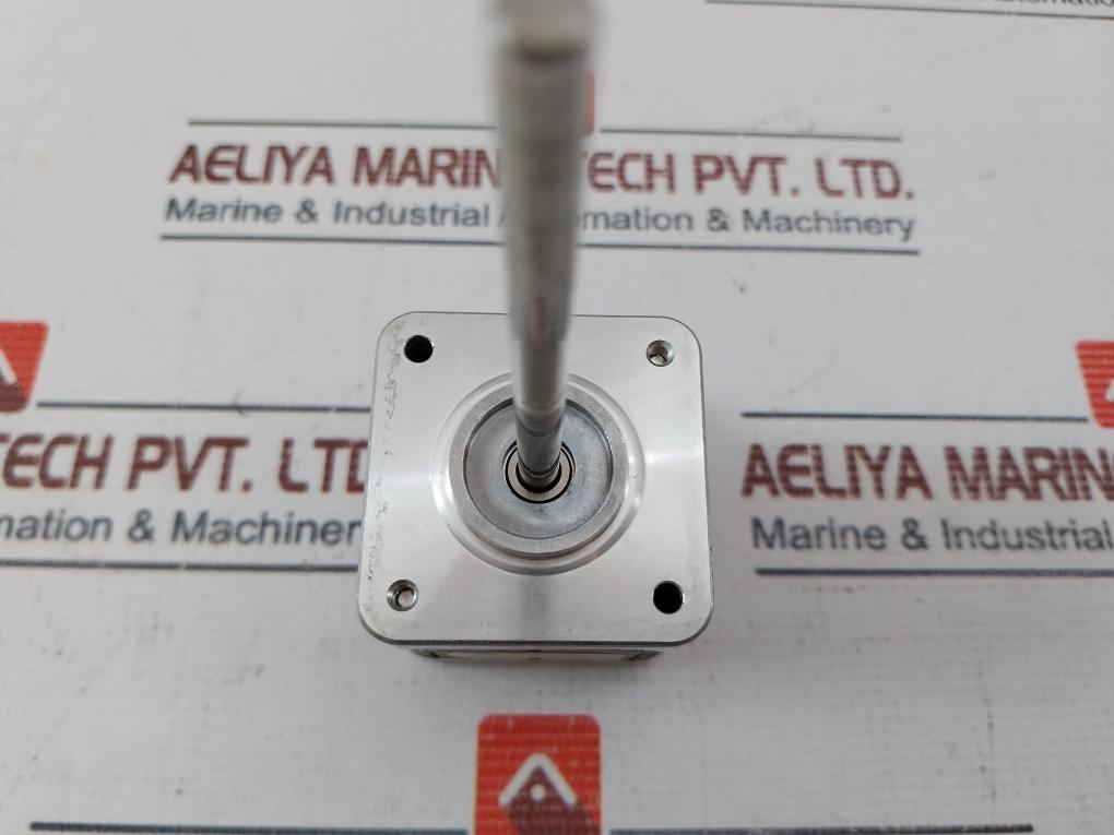 Minebea Motor 17PM-K449-01V Stepping Motor T16420-02