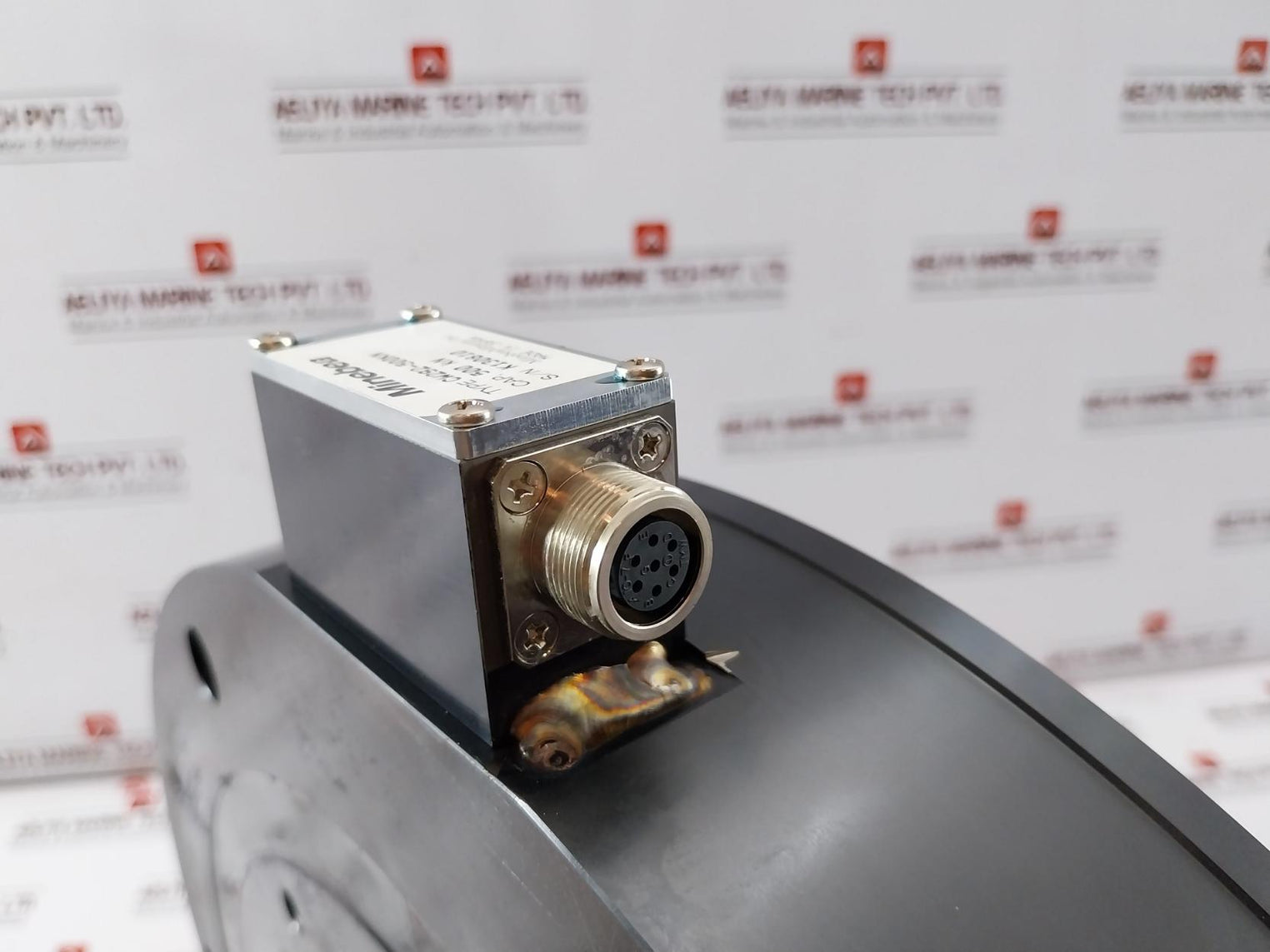 Minebeamitsumi Cw292-500Kn Load Cell 500 Kn 16.010 Ma 3.998 Ma 500 ΜOhm 5M