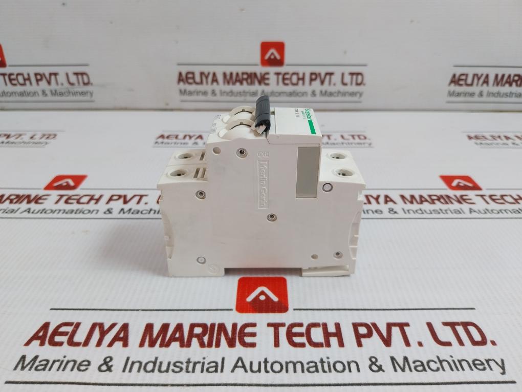 Miniature Circuit Breaker 400V/10A/50-60Hz Schneider Electric Ic60N