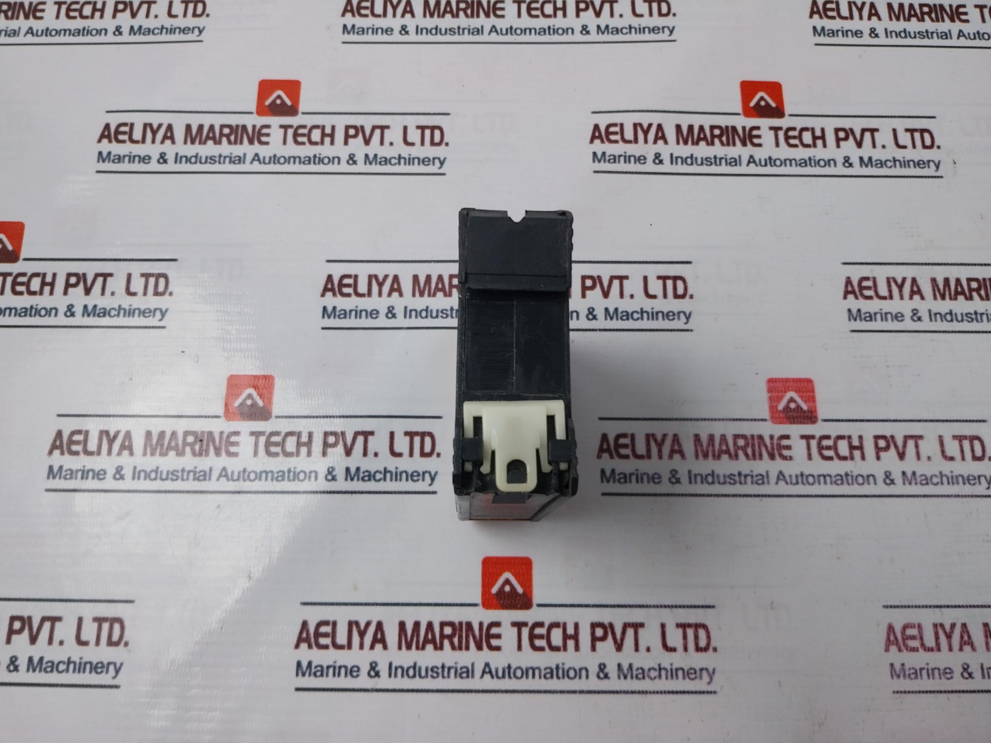 Minilec D1 ETM1 Electronic Multifunction Timer 240Vac