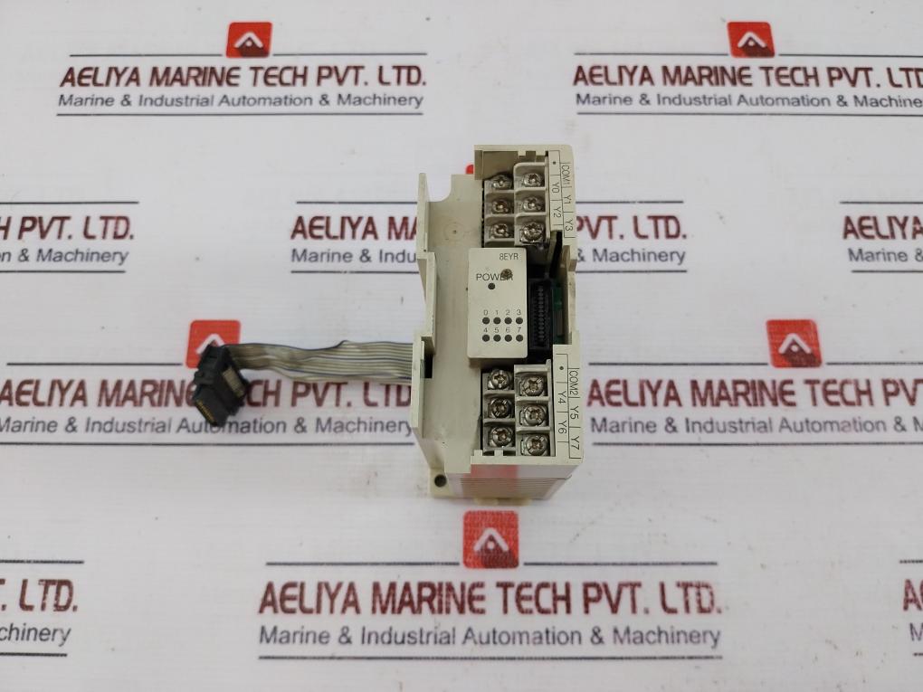 Mitsubishi Fx0N-8Eyr-es Ac/Dc Digital Output Unit Module 30Vdc/240Vac 2A