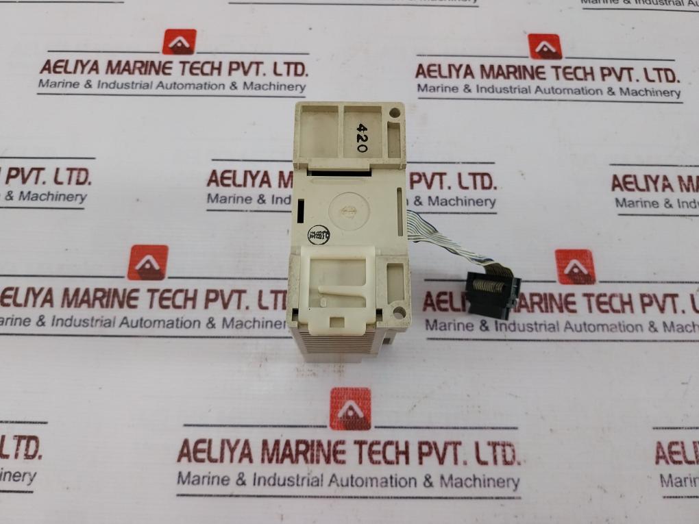 Mitsubishi Fx0N-8Eyr-es Ac/Dc Digital Output Unit Module 30Vdc/240Vac 2A