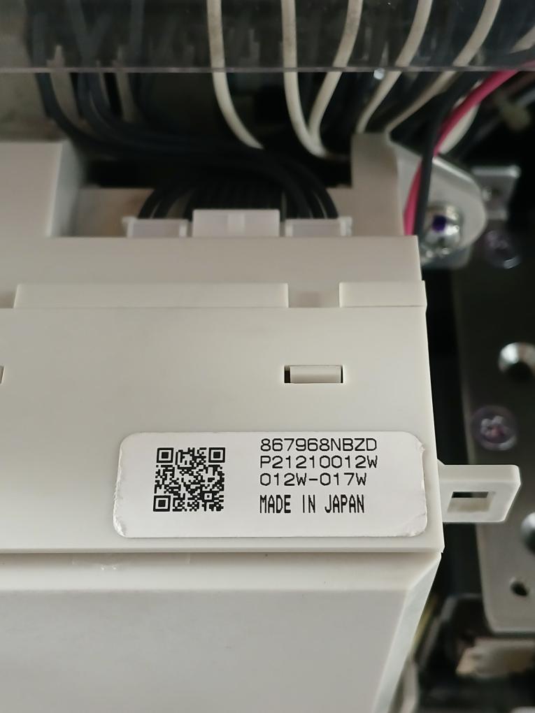 Mitsubishi-4-Pole-Air-Circuit-Breaker-50-60hz-1000a-Ae1000-Sw-12