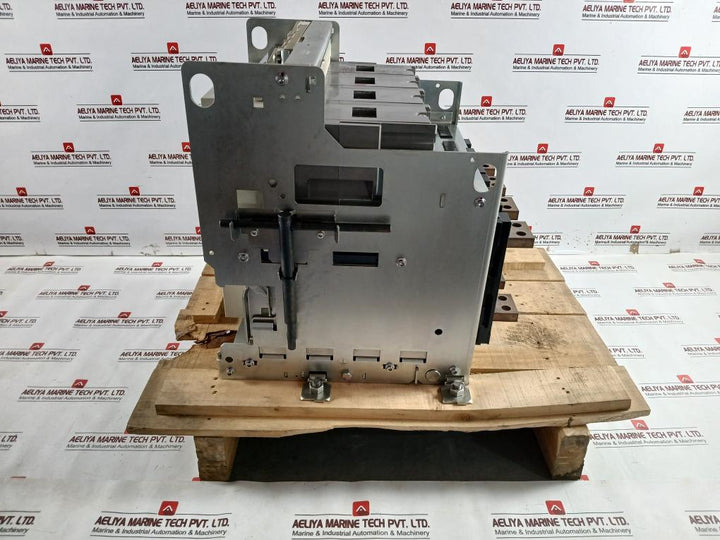 Mitsubishi-4-Pole-Air-Circuit-Breaker-50-60hz-1000a-Ae1000-Sw-17
