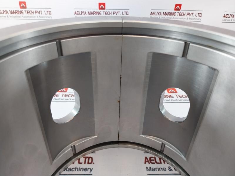 Mitsubishi 19.80 Rear Gear Fore And After Bearing Support Metal