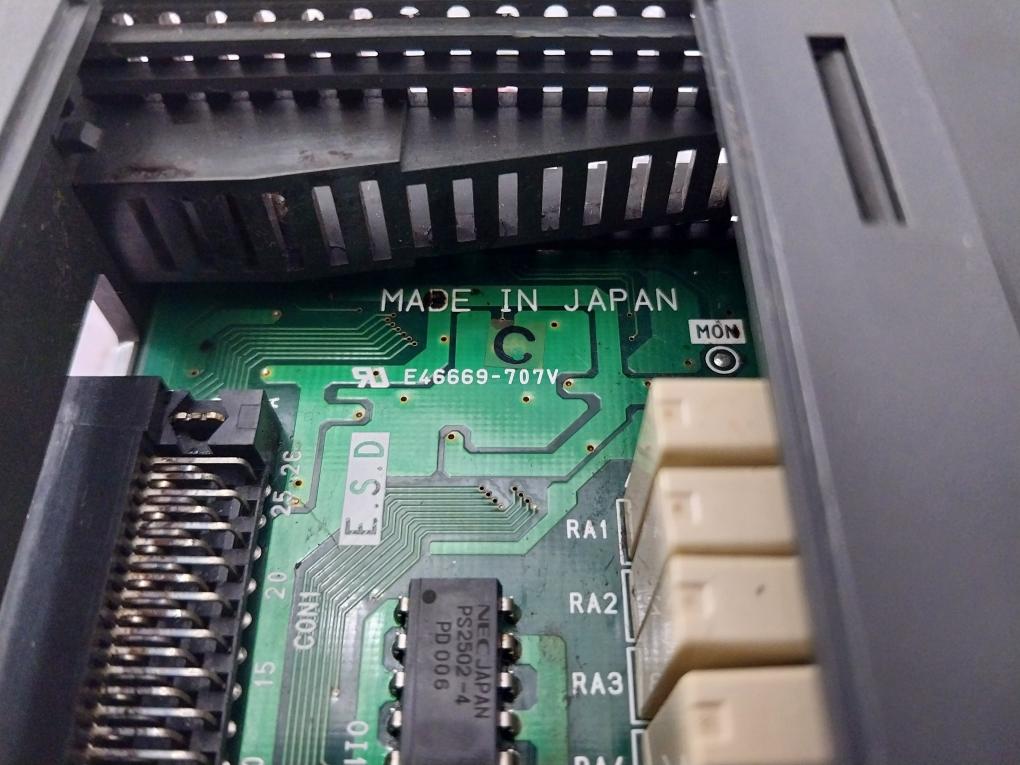 Mitsubishi A1Sy10Eu,A1Sx80 I/O Unit With A1S58B-s1 Base Unit