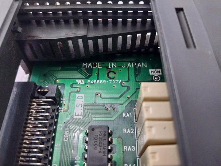 Mitsubishi A1Sy10Eu,A1Sx80 I/O Unit With A1S58B-s1 Base Unit