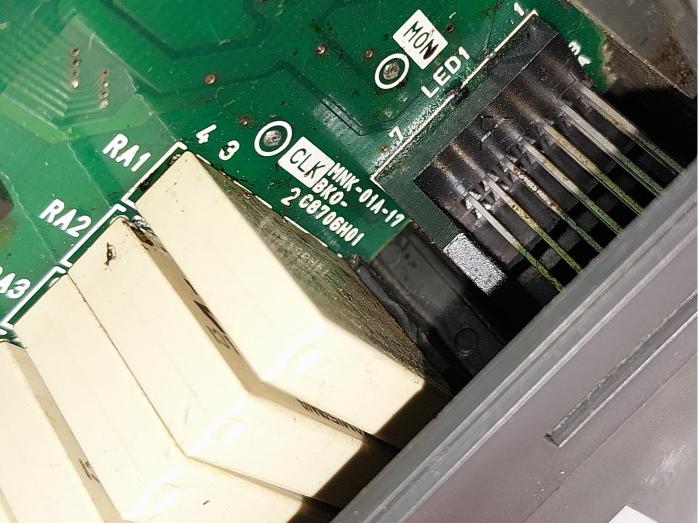 Mitsubishi A1Sy10Eu,A1Sx80 I/O Unit With A1S58B-s1 Base Unit