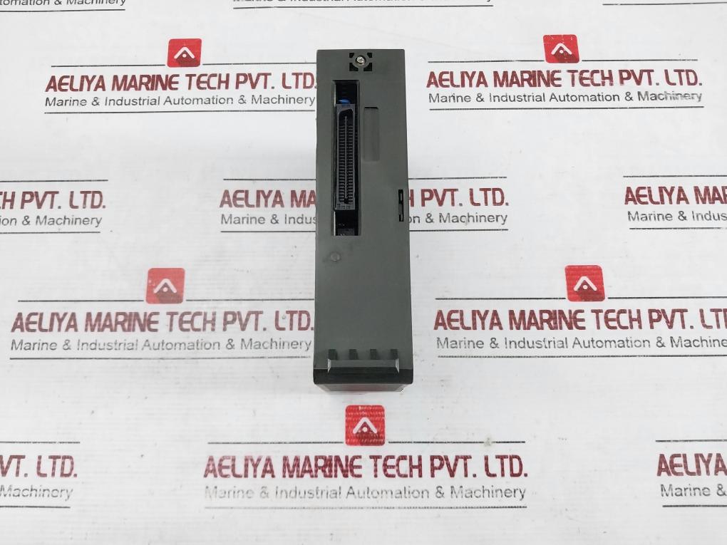 Mitsubishi A1Sy10Eu,A1Sx80 I/O Unit With A1S58B-s1 Base Unit