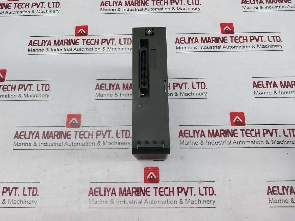 Mitsubishi A1Sy10Eu,A1Sx80 I/O Unit With A1S58B-s1 Base Unit