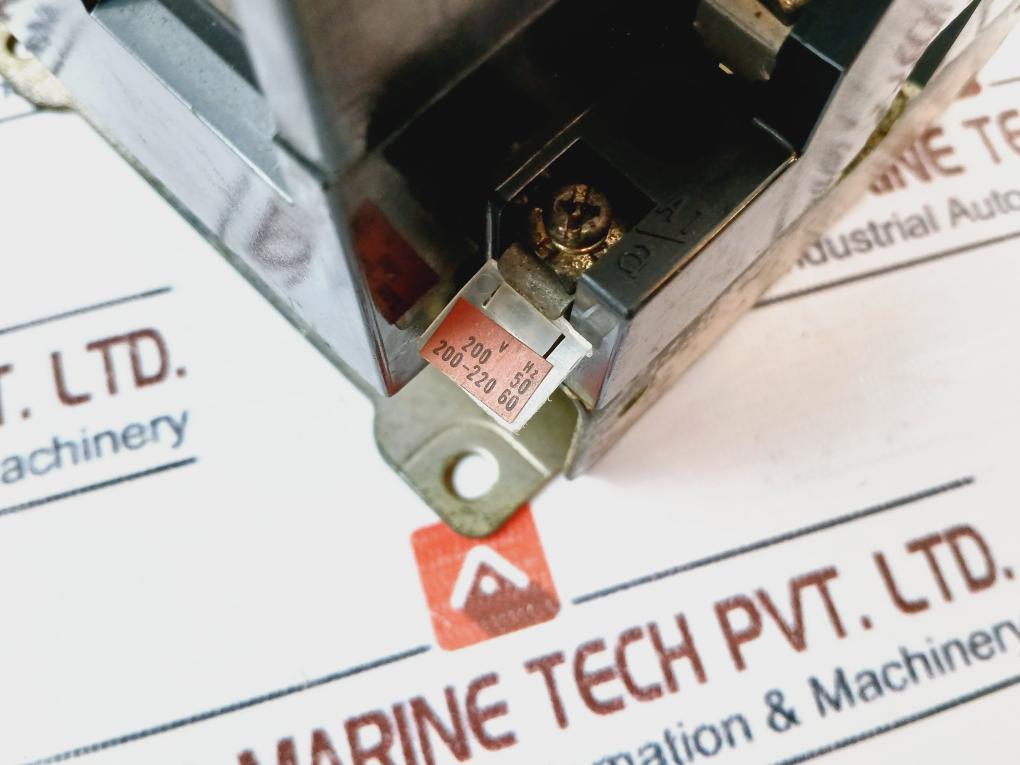 MITSUBISHI B-A100 Magnetic Contactor 200-220v 50/60hz