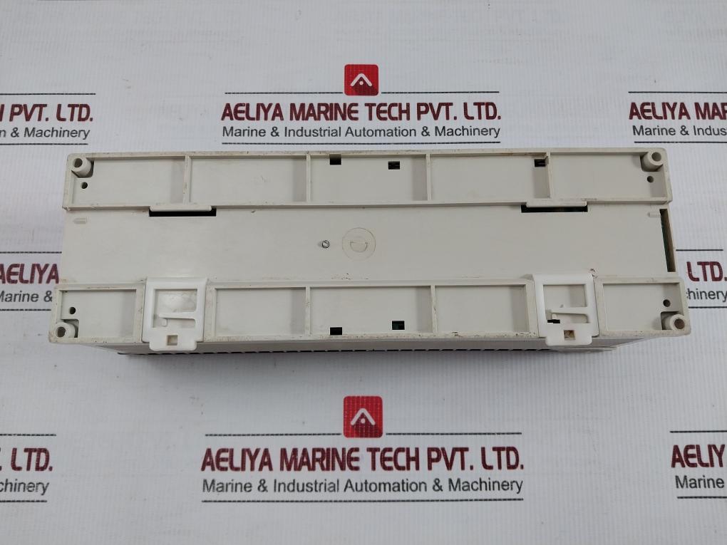 Mitsubishi Electric 100-240Vac 50/60Hz Programmable Controller Fx2N-80Mr-es/Ul