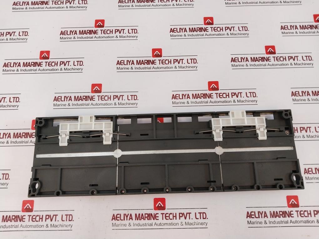 Mitsubishi Electric A1S38B Base Unit With 8 Modules 40V