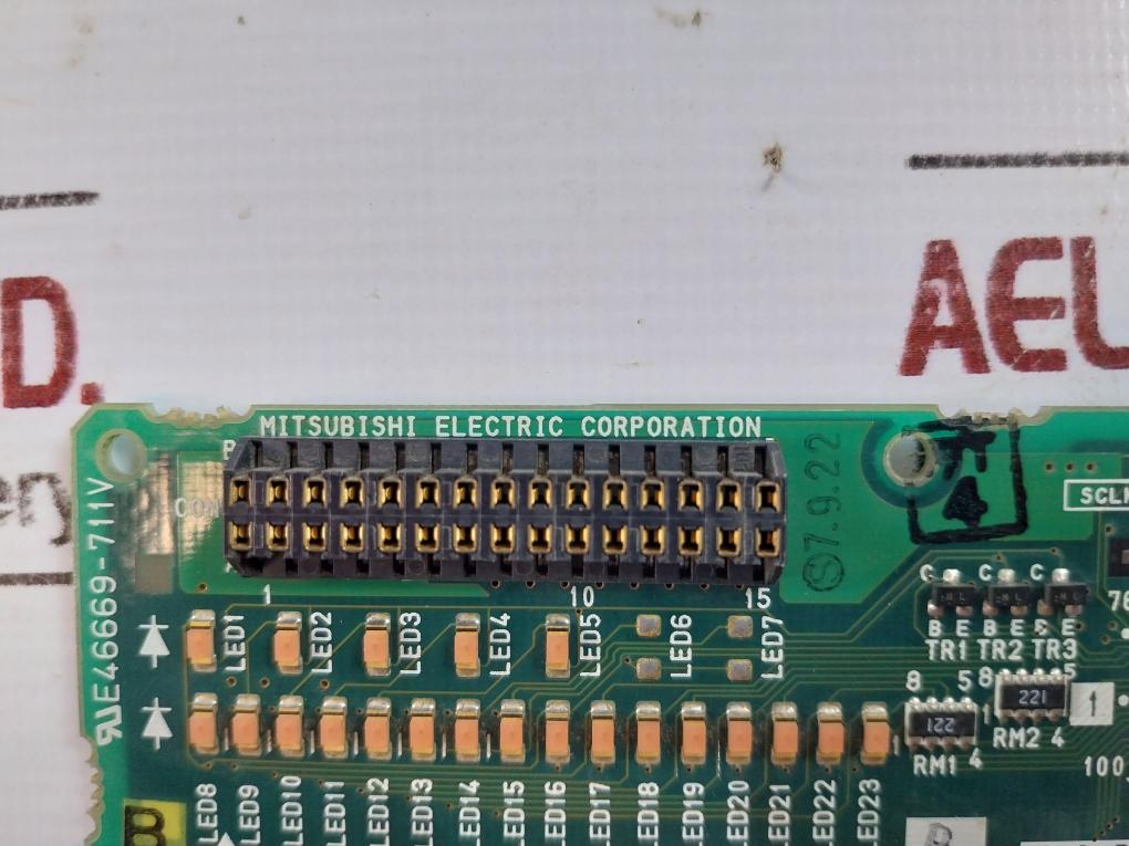 Mitsubishi Electric Aj65Btb-16T/R-ga Output Unit Module Pcb Card M51954Afp-600C