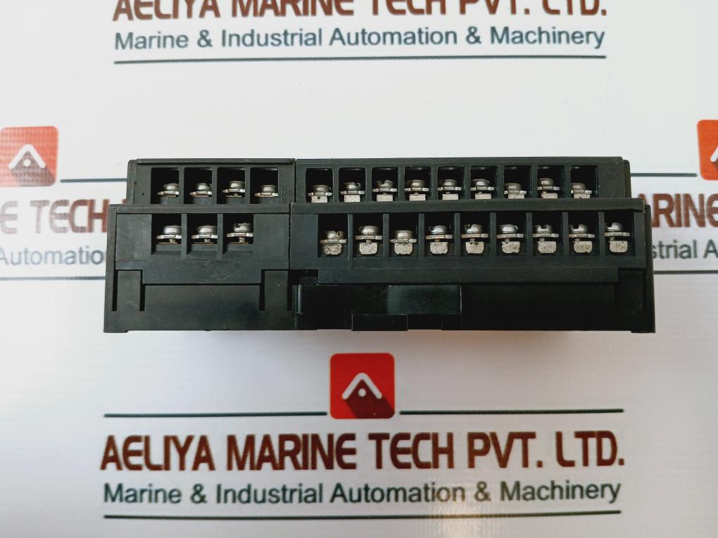 Mitsubishi Electric AJ65SBT-64AD CC-Link A/D Converter Unit 24VDC