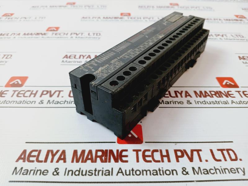 Mitsubishi Electric Aj65Sbtb1-32Dt2 Plc Cc-link Remote I/O Module 24Vdc