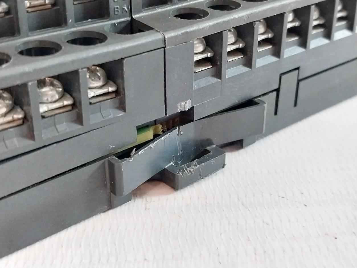 Mitusubishi Electric Aj65Sbtb1-32Dt Cc-link I/O Module In 24Vdc 7Ma
