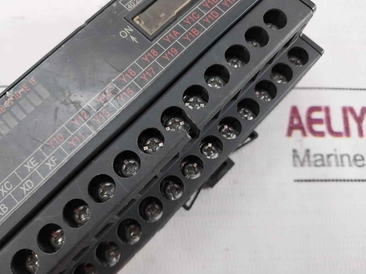 Mitsubishi Electric Aj65Sbtb1-32Dt Plc Cc-link Input/Output Module 24Vdc 7Ma