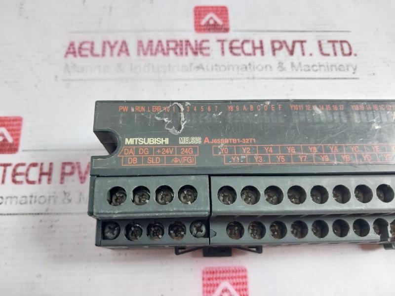 Mitsubishi Electric Melsec Aj65Sbtb1-32T1 Cc-link Output Unit 24Vdc 65Ma