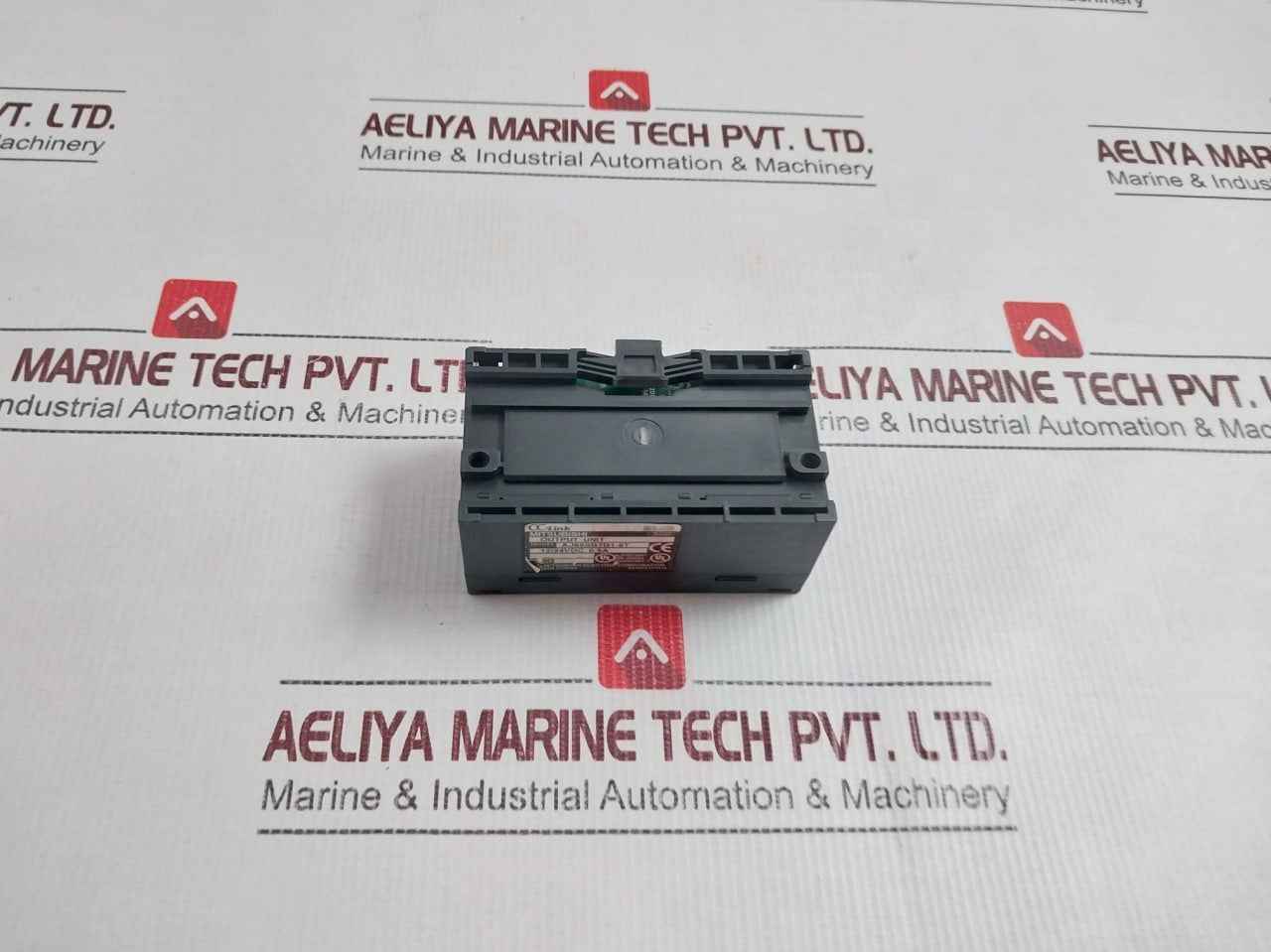 Mitsubishi Electric Aj65Sbtb1-8T Melsec Cc-link Output Unit 12/24Vdc 0.5A
