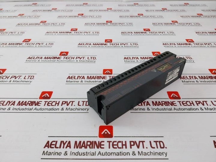 Mitsubishi Electric Aj65sbtb2n-16r Plc Cc-link Compact I/o Module 24vdc/240vac 2
