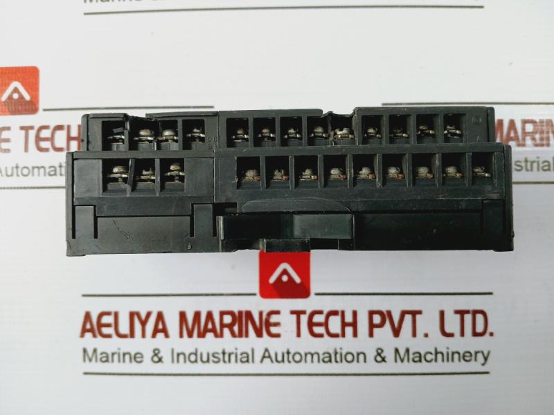 Mitsubishi Electric Aj65Sbtb2N-8R Melsec Cc-link Output Unit 24Vdc/240Vac 2.1W