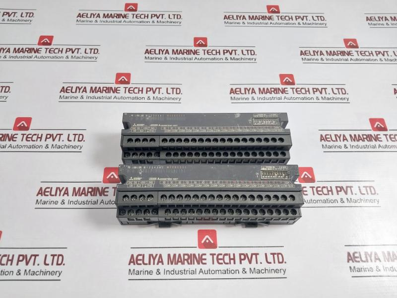 Mitsubishi Electric Aj65Sbtb32-16Dt Plc Cc-link Compact I/O Module 24Vdc 50Ma