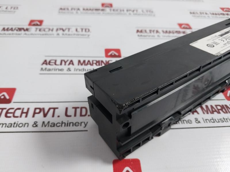 Mitsubishi Electric Aj65Sbtb32-16Dt Plc Cc-link Compact I/O Module 24Vdc 50Ma