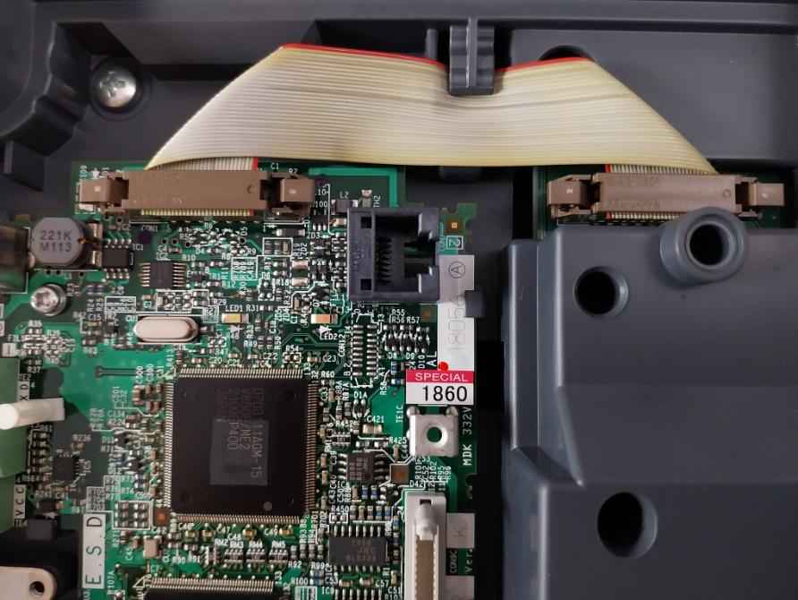 Mitsubishi Electric Amse-4Bb-b00-11 Frequency Inverter 75.8A 3Ph Ac380-480V 50Hz