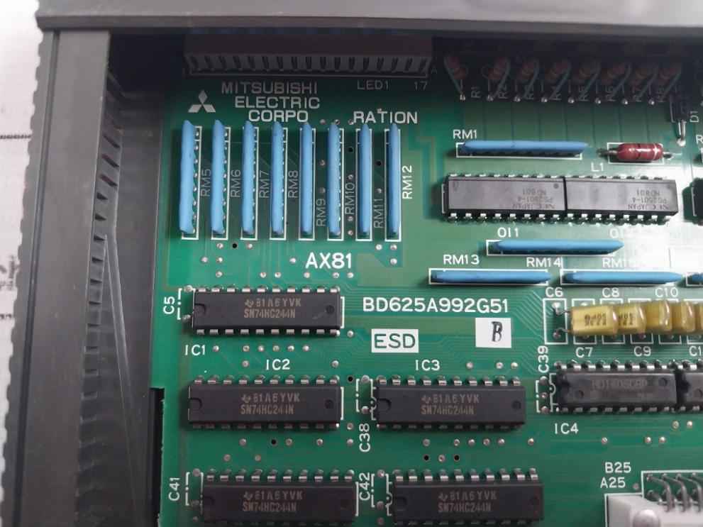 Mitsubishi Electric Ax81 Programmable Logic Controller Input Module Dc12V 4Ma