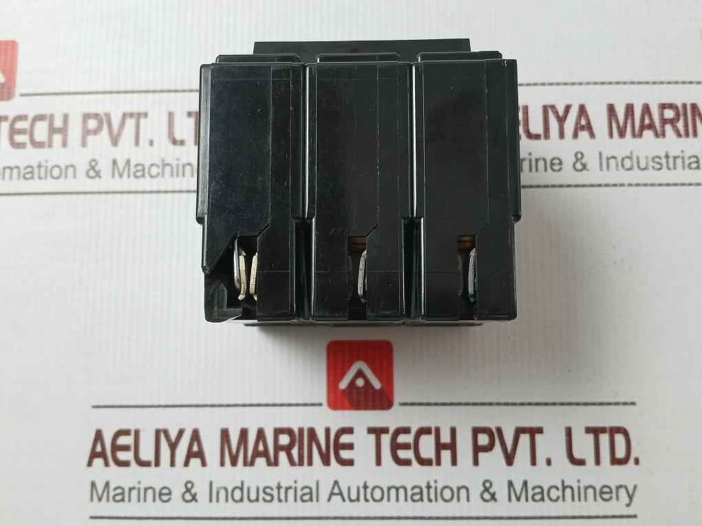 Mitsubishi Electric Bh-p 3 Pole No Fuse Circuit Breaker Ac250v Lan321n825-2