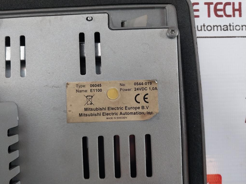 Mitsubishi Electric E1100 Human Machine Interface, 24Vdc 1,0A
